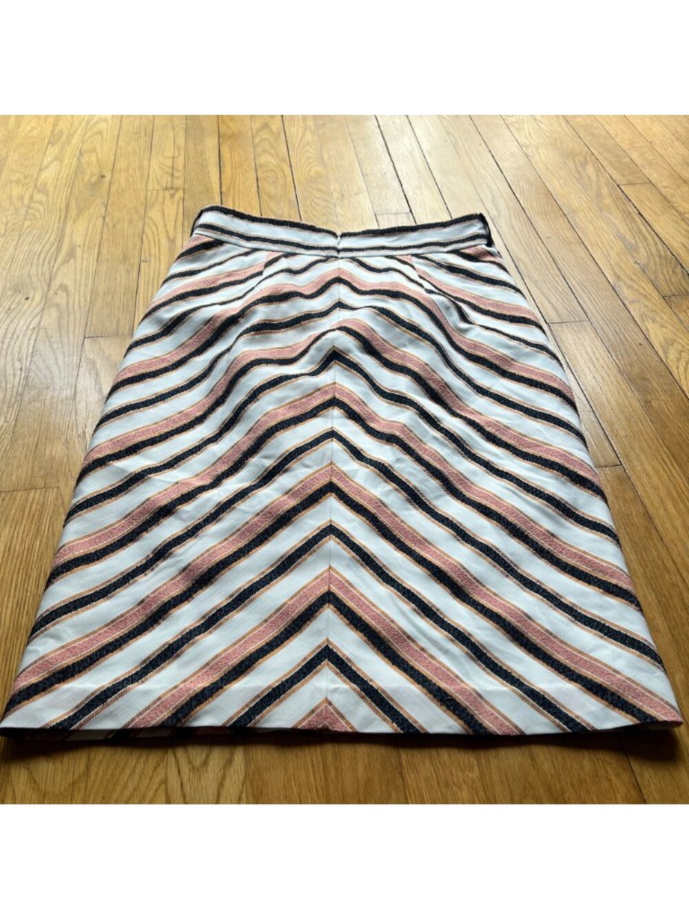 HUTCH size 14 Cream Pink Navy Chevron Knee Length Pencil Skirt - Picture 12 of 14